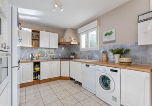 Classy Villa in Roquebrun with Swimming Pool in Roquebrun