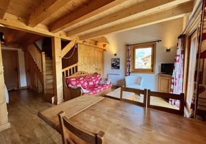 Comfortable apartment near center with balcony and parking in Samoëns