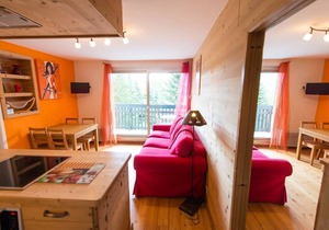 Cozy 2-Room Apartment, 4 Sleeps, 200m from Slopes, La Salle les Alpes