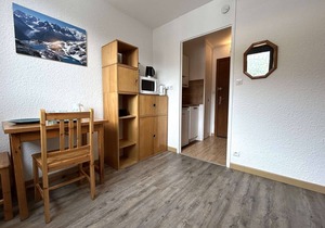 Cozy Studio for 2 near Slopes and Shops with Parking and Ski Locker - La Salle-les-Alpes