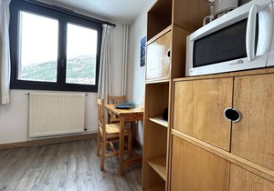 Cozy Studio for 2 near Slopes and Shops with Parking and Ski Locker - La Salle-les-Alpes