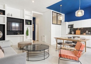 Large and bright flat in Marseille, one street from the Old Port - Welkeys