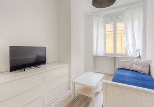 Modern studio close to Jean Médecin and station, Nice center - Welkeys