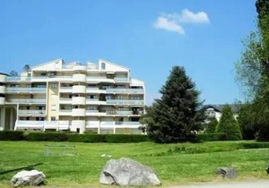 Residence L'alize - Along the lake - Between Lake and Mountains, charming apartment!