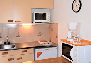 Studio for 4 near lifts, shops, pets allowed - Risoul 1850
