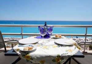 Wonderful Apartment on Sea