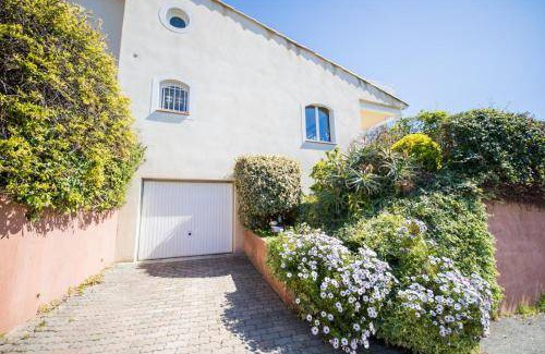 Saint Antoine Villa | 130 m² Villa ∙ 4 bedrooms ∙ 7 guests