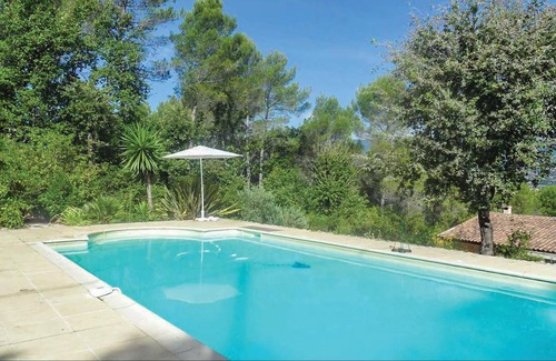 Tourrettes House | 136 m² House ∙ 3 bedrooms ∙ 6 guests