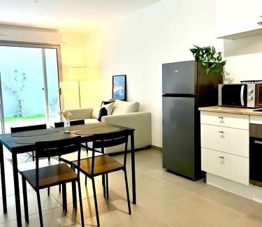 Villeneuve-Loubet Apartment | 2 pieces villeneuve loubet