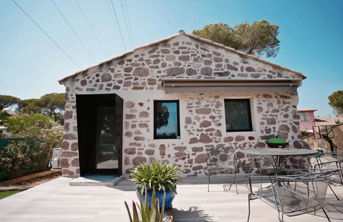 Puget-sur-Argens House | 21 m² Gîte ∙ 2 guests