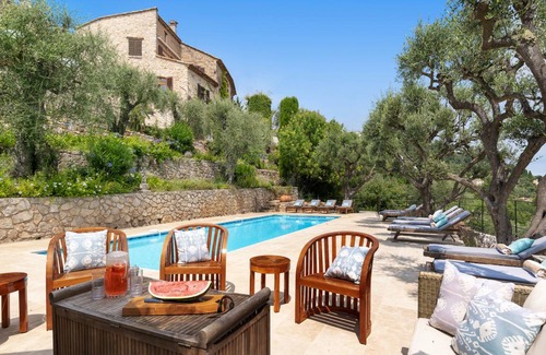 Speracedes Villa | 410 m² Villa ∙ 6 bedrooms ∙ 12 guests