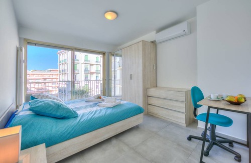 Juan-les-Pins Apartment | 56 m² Apartment ∙ 2 bedrooms ∙ 5 guests