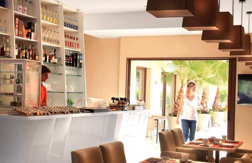 Valbonne Apartment | 58 m² Serviced apartment ∙ 2 bedrooms ∙ 127 guests
