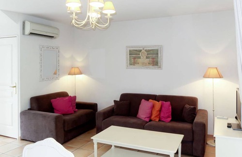 Montauroux House | 63 m² House ∙ 2 bedrooms ∙ 8 guests