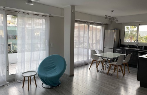 Juan-les-Pins Apartment | Air-conditioned apartment with terrace, beach at 50m, 1 bedroom, 5/7 people