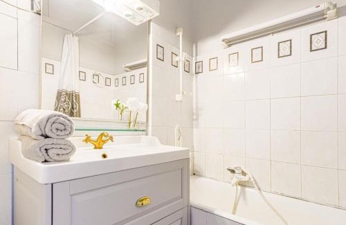 Jean-Medecin Apartment | Apartment Le Concordia by Interhome