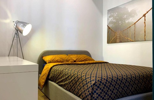 Liberation Apartment | Calm & Sunny 1 BD City Center Close SEA & TRAM - Outside & AC