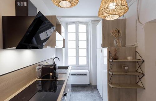 Le Suquet Apartment | Charme du Suquet - 12mn du Palais&Plage, cosy, neuf