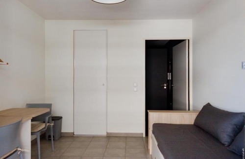 Vernier Apartment | Comfortable apartment in the Libération district