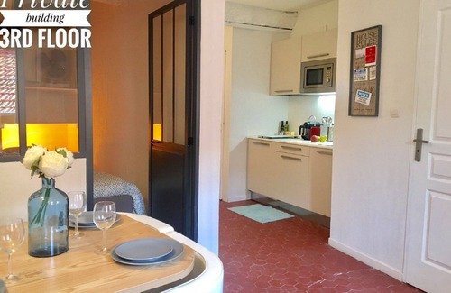 Old Town House | PRIVATE BUILDING, 4 APTS, AIR CONDITIONING, WIFI - UNIQUE IN NICE - OLD NICE