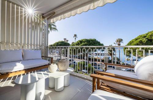 Pointe Croisette Apartment | REF 1979 - Cannes Palm beach- Sea view apartment for rent