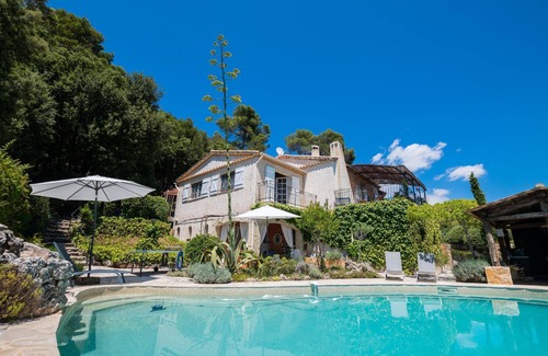 Montauroux Villa | Vue du Lac - Three Bedroom Villa, Sleeps 6