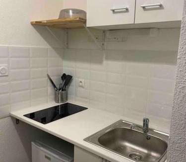 Montpellier Apartment | 033- Le Pirée, Rives du Lez, Studio - Parking
