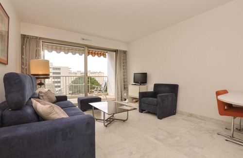 Cannes Apartment | 1 bedroom cozy apartment in Cannes