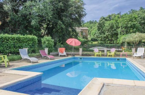 Saint-Julien-de-Peyrolas House | 1 bedroom accommodation in St. Julien de Peyrolas