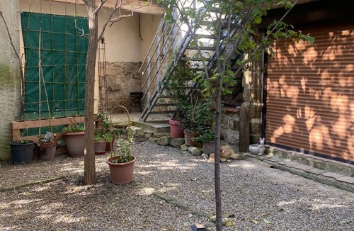 Bedarrides Apartment | 15 km from Orange, Avignon and Carpentras, 5 km from Châteauneuf-du-Pape,