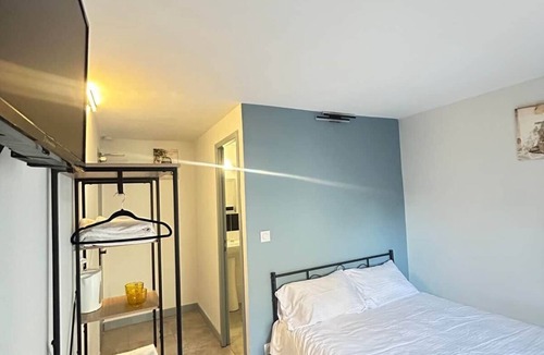 Saint-Charles Hotel | 15- Le Bleu Ciel - St. Charles Station