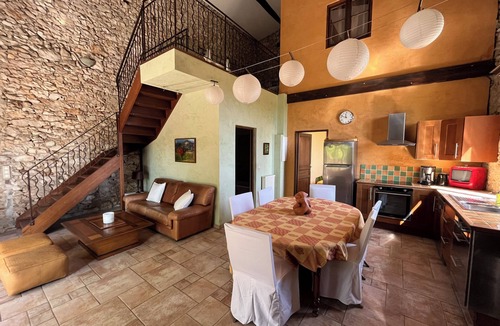 Brissac House | 15th-century gîtes with large swimming pool in the Gorges de l'Hérault