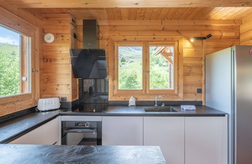 Bergers Ski Chalet | 178m2 Chalet in Alpe d'Huez Ski-in/Ski-out with Terrace