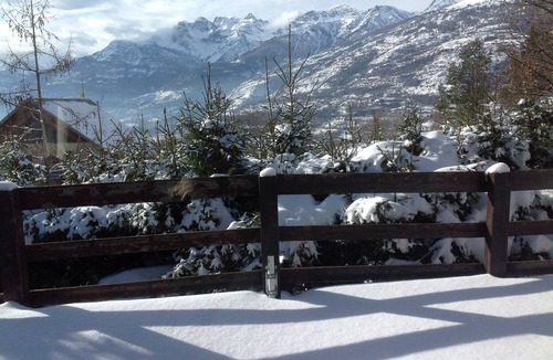 Briancon Ski Chalet | 180m² family home with exceptional south-facing views. Linen and Internet provided