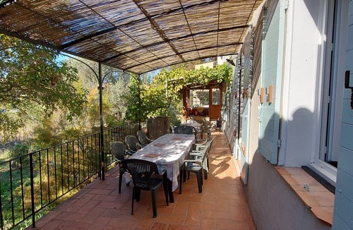Le Castellet House | 18th century village house 15 minutes from the beaches. I