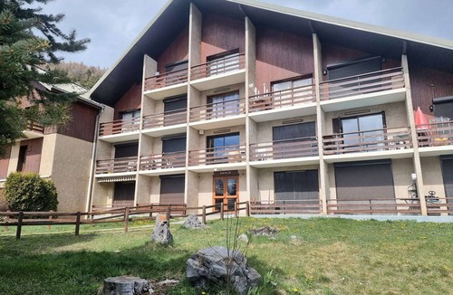 Saint-Michel-de-Chaillol Apartment | 2-Bedroom Apartment - Terrace - Resort Center - Parking