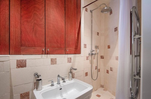 Noailles Apartment | 2-bedroom apartment in the heart of Marseille