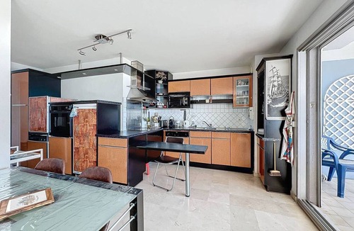 La Ciotat Apartment | 2-Bedroom Apartment with AC and Parking in La Ciotat (4 guests)
