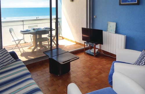 Carnon-Plage Apartment | 2 bedroom nice apartment in Carnon Plage