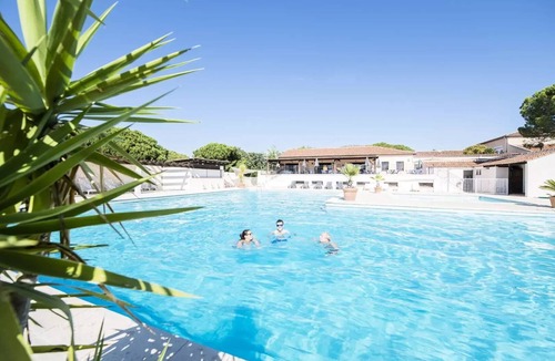 Frejus Villa | 2-Bedroom Vacation Rental for 4 People