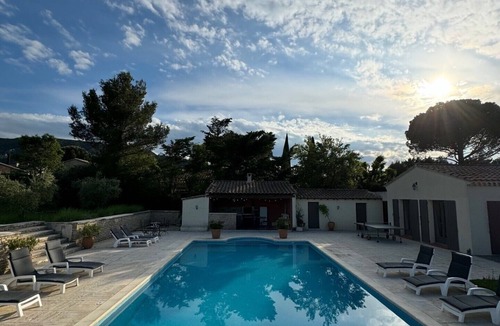 Maubec Villa | 2 DUPLEX 1 STUDIO IN A WONDERFUL AND PEACEFUL PLACE