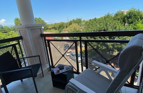 Mandelieu-la-Napoule Beach Apartment | 2 p furnished 5 mins walk from the beach with a garage.