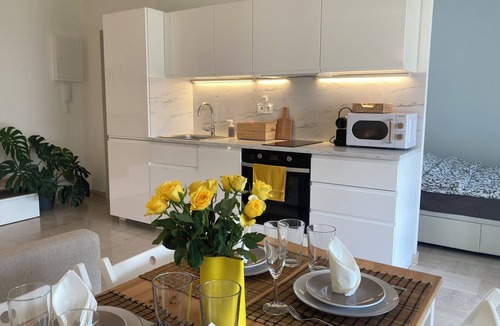 Juan-les-Pins Apartment | 2-room apartment in Juan-les-Pins, Antibes - terrace, close to the beach