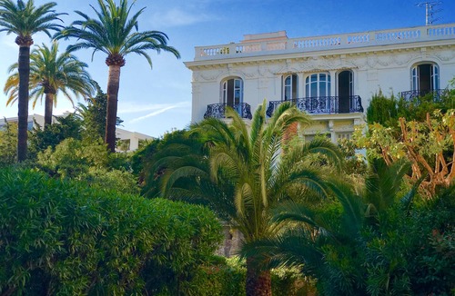 Cimiez Apartment | 2-room apartment. Nice city center. Terrace /air conditioning. Calm.