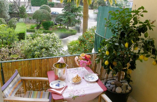Cimiez Apartment | 2-room apartment. Nice city center. Terrace /air conditioning. Calm.