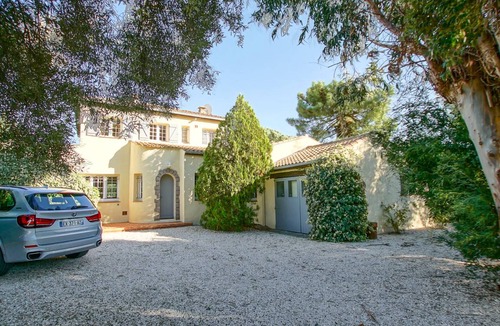 Les Restanques Villa | 200 m² Villa ∙ 5 bedrooms ∙ 10 guests