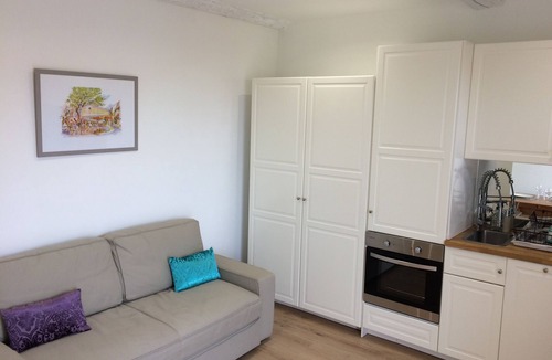 Antibes Old Town Apartment | 20m2 fully renovated Studio with Private Balcony, rates are All Inclusive.