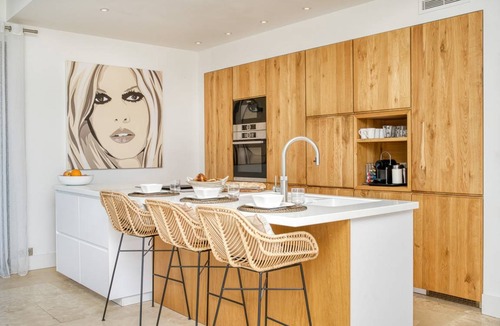 La Garde-Freinet Villa | 250 m² Villa ∙ 5 bedrooms ∙ 10 guests