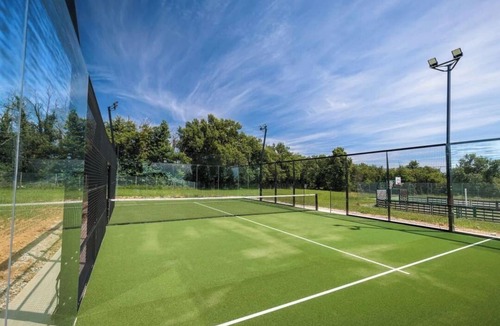 Romans-sur-Isere House | 3.5-hectare private estate — heated pool, tennis and padel courts, sleeps 11