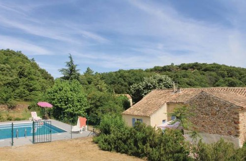 Saint-Julien-de-Peyrolas House | 3 bedroom accommodation in St. Julien de Peyrolas